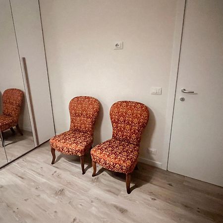 Appartamento Anna - Comfort E Stile In Centro Storico Imola Eksteriør billede